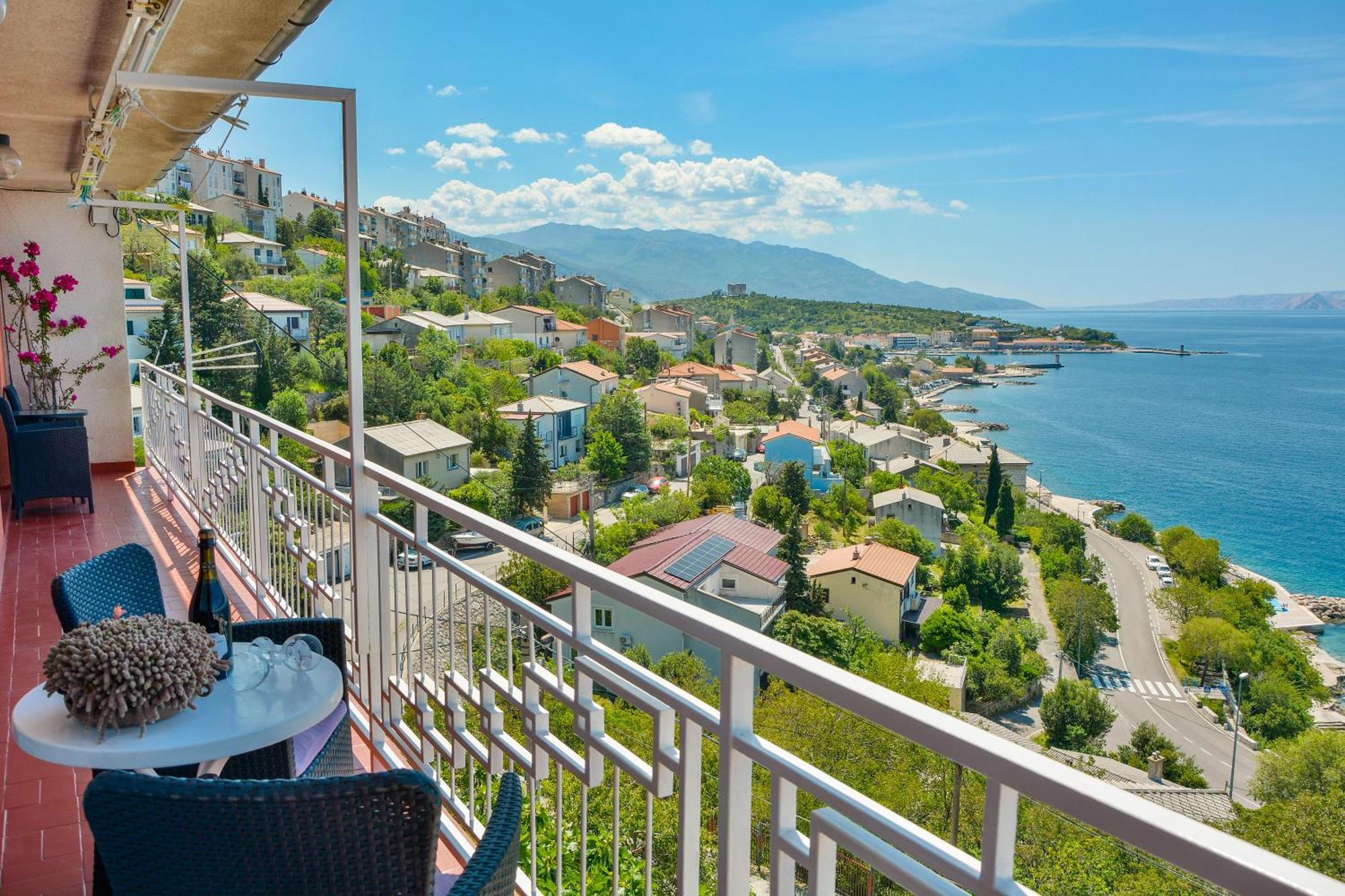 Apartment Luca Сен Екстериор снимка